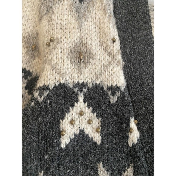 J JILL Wool Chunky Knit Southwestern Fair Isle Beaded Cardigan Sweater Size XS - Picture 4 of 14